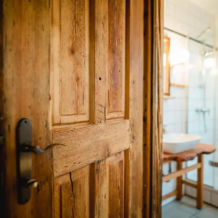 Feriegård Gaestezimmer Weingut Pongratz Am Kranachberg *